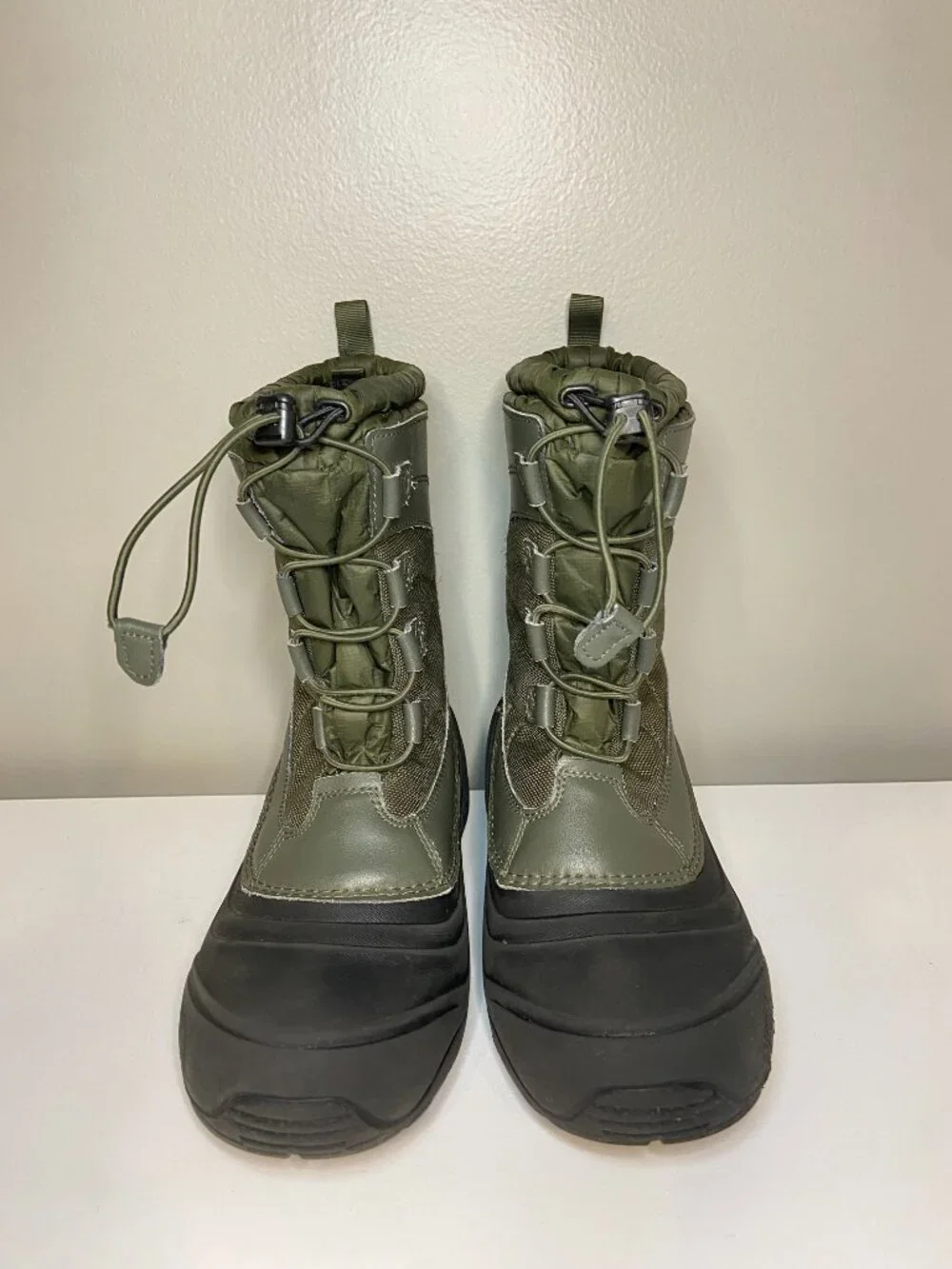 The North Face Alpenglow IV Waterproof Winter Snow Boots Kids Size 7